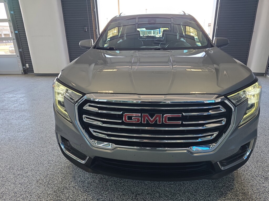 Certified 2023 GMC Terrain SLT FWD SLT