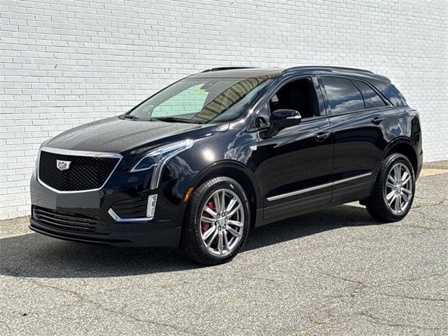 2025 Cadillac XT5 Sport's photo