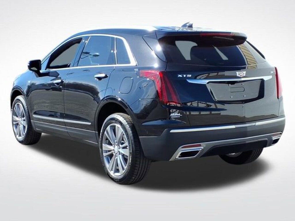 New 2026 CADILLAC XT5 Premium Luxury SUV
