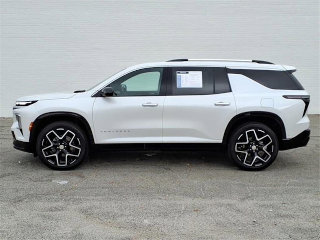 Certified 2025 Chevrolet Traverse High Country SUV