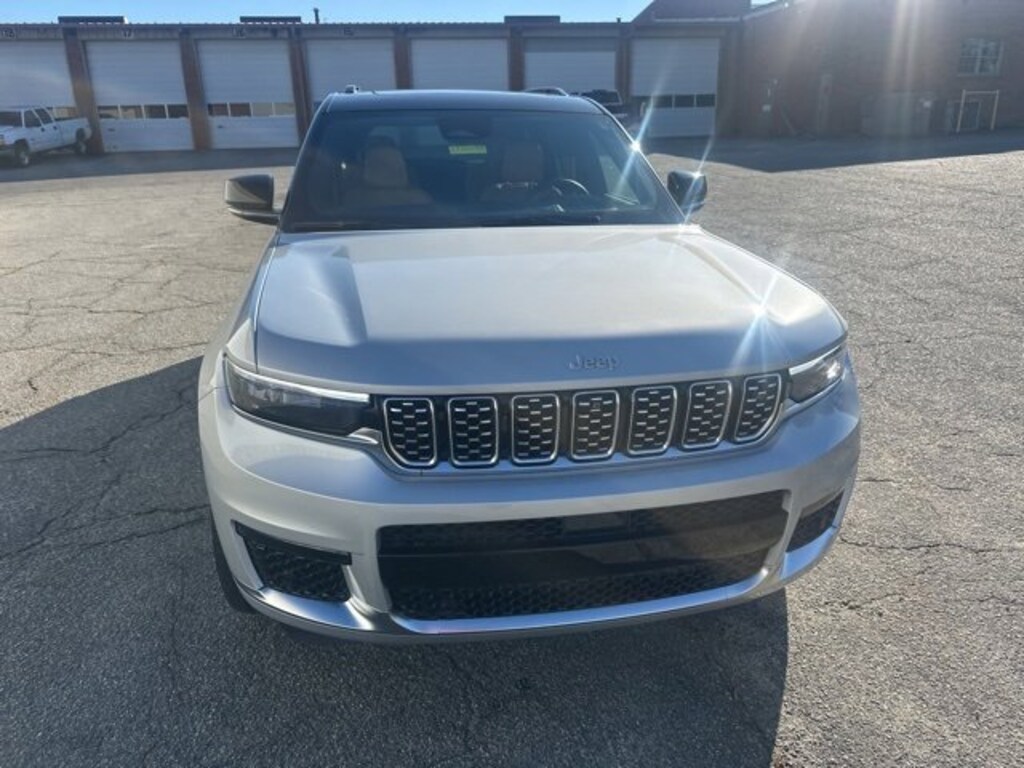Used 2024 Jeep Grand Cherokee L Summit SUV