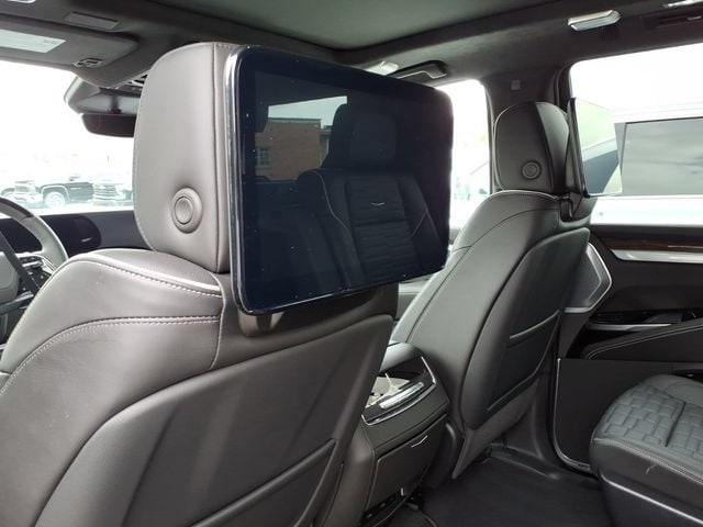 2026 Cadillac Escalade Platinum Sport - Photo 8