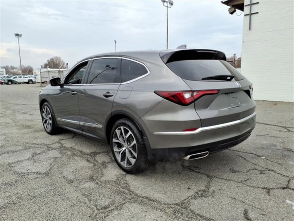 Used 2022 Acura MDX FWD with Technology Package SUV