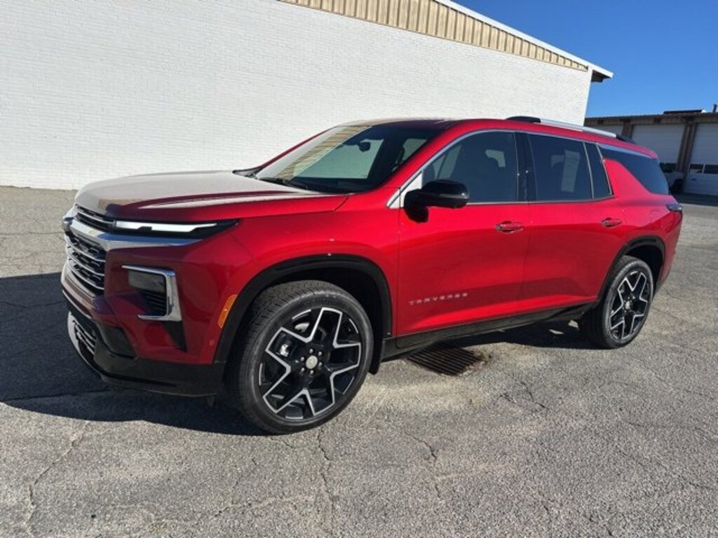 Certified 2025 Chevrolet Traverse High Country SUV