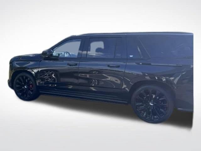 2026 Cadillac Escalade ESV V-Series's photo