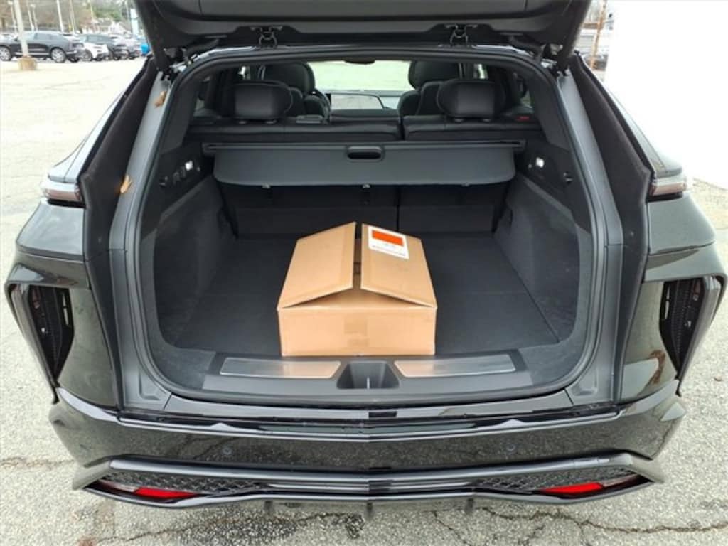 New 2026 CADILLAC LYRIQ-V V-Series Premium SUV