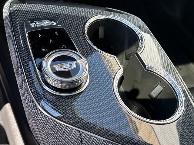 2025 Cadillac OPTIQ Sport 1 - Photo 11
