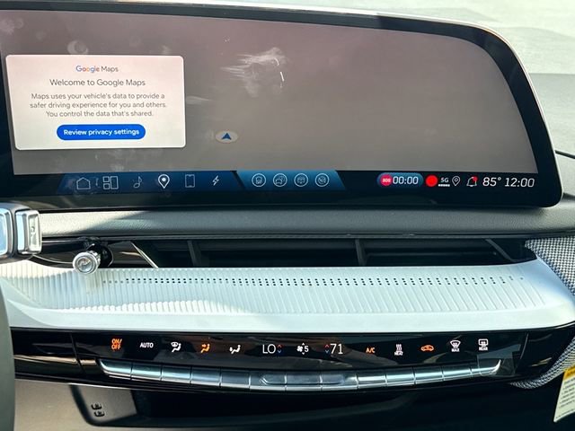 2025 Cadillac OPTIQ Sport 1 - Photo 10
