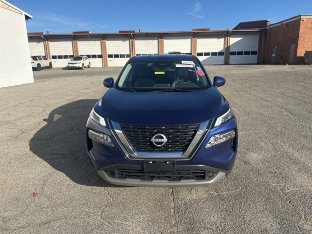 Used 2023 Nissan Rogue SV SUV