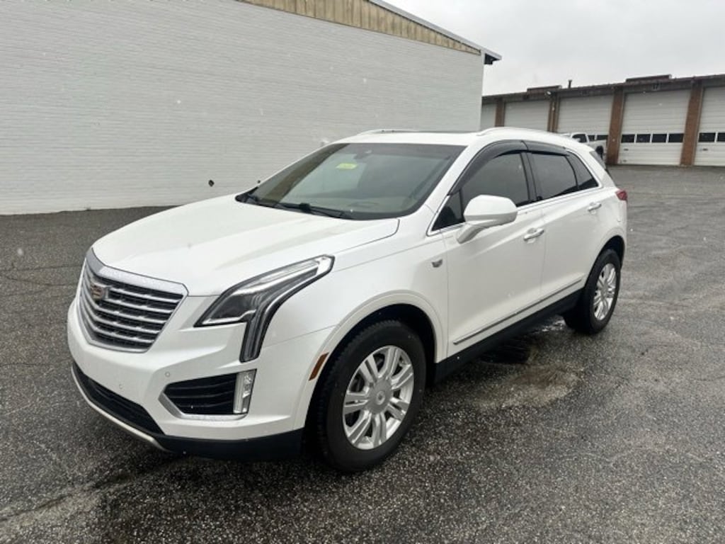 Used 2018 CADILLAC XT5 Platinum SUV