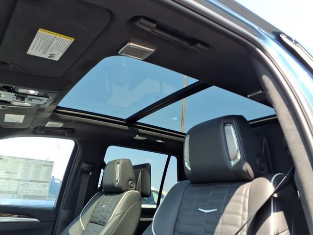 2026 Cadillac Escalade Platinum Sport - Photo 11