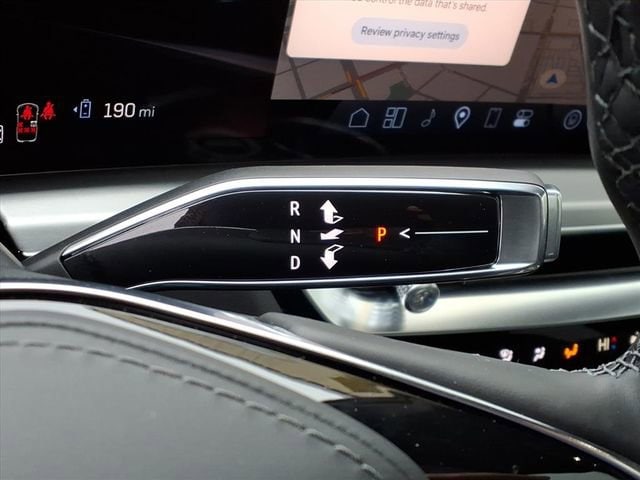 2026 Cadillac LYRIQ V - Photo 13