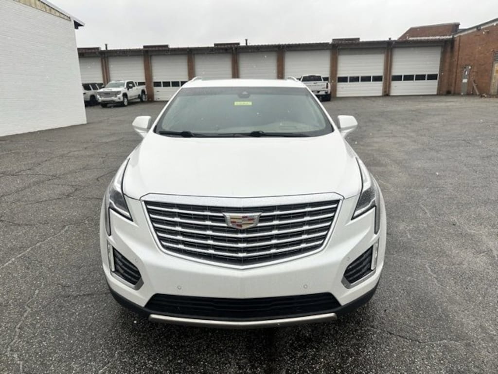 Used 2018 CADILLAC XT5 Platinum SUV