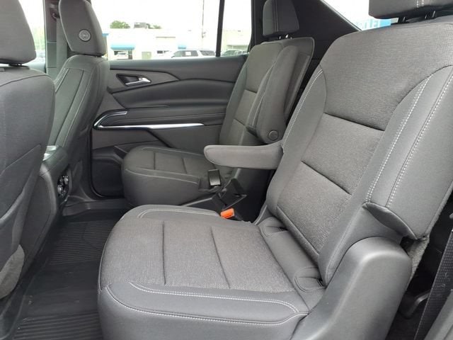 2026 Chevrolet Traverse LT - Photo 8