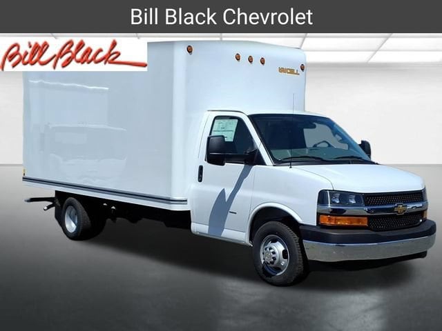 2026 Chevrolet Express Cutaway 3500 1WT
