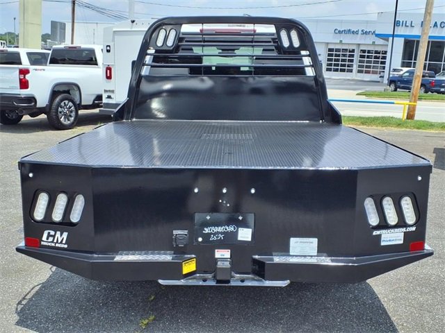 2025 Chevrolet Silverado 3500HD Work Truck photo 4