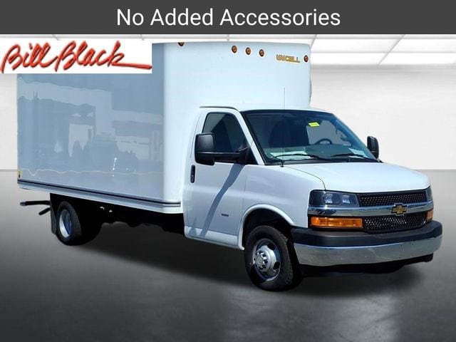 2026 Chevrolet Express 3500 177" WB's photo