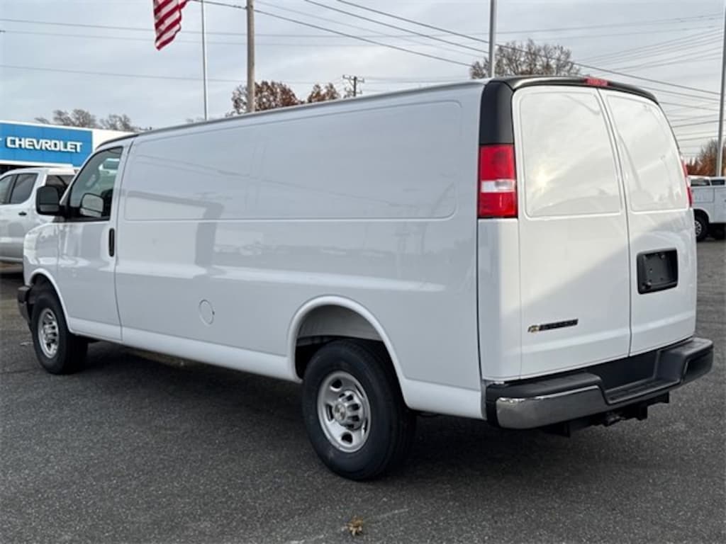 New 2025 Chevrolet Express Cargo 2500 WT Van