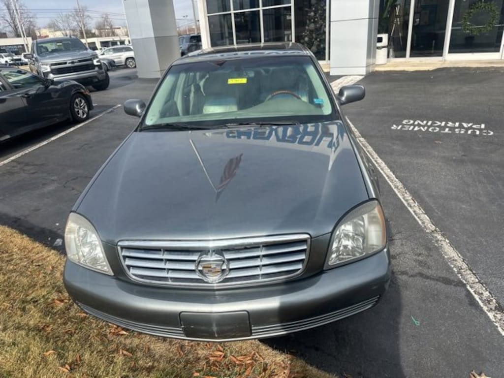 Used 2005 CADILLAC Deville Car