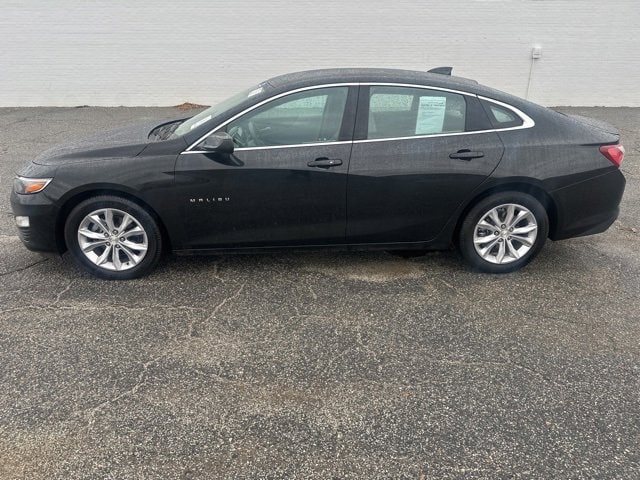 2022 Chevrolet Malibu 1LT's photo