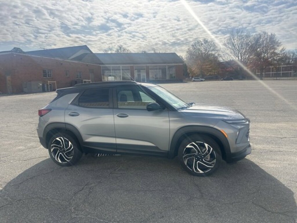 Used 2024 Chevrolet Trailblazer RS SUV
