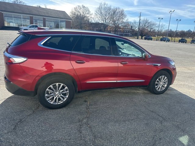 2024 Buick Enclave Premium photo 2