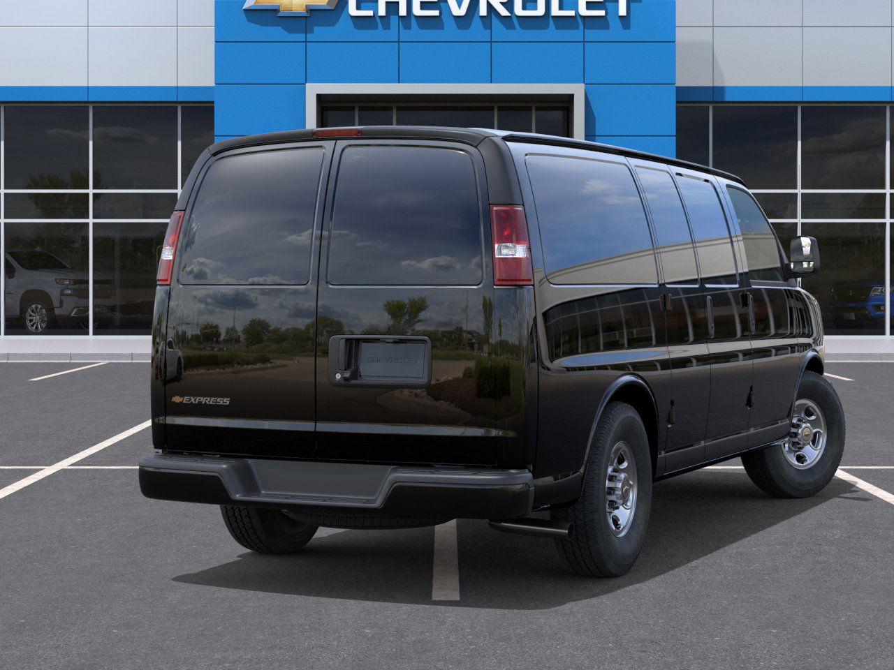 2025 Chevrolet Express Cargo 2500 photo 4