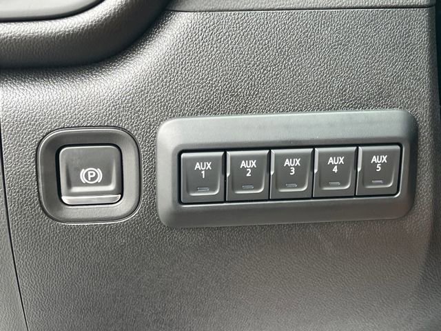 2025 Chevrolet Silverado 3500 HD Work Truck - Photo 13