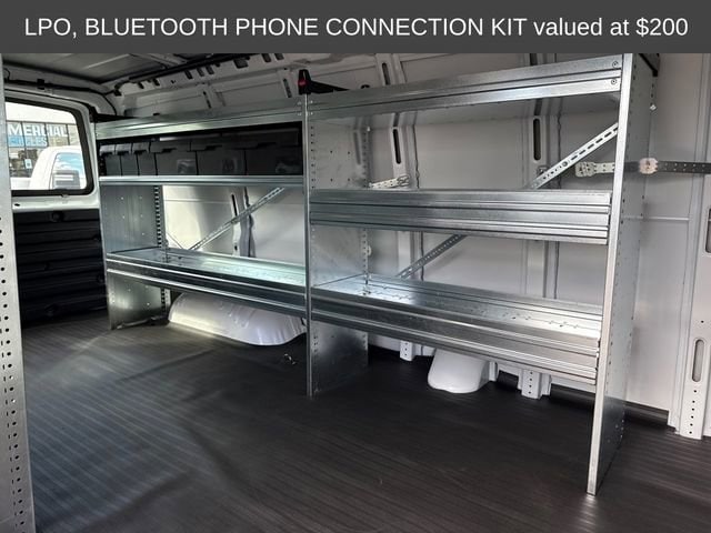 2025 Chevrolet Express Cargo Work Van - Photo 10