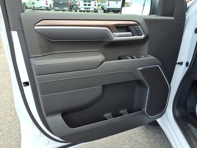 2026 Chevrolet Silverado 1500 LT - Photo 10