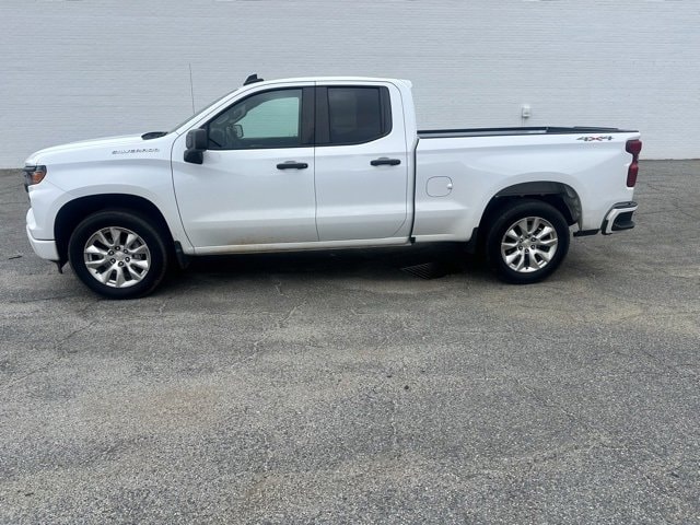 2023 Chevrolet Silverado 1500 Custom's photo