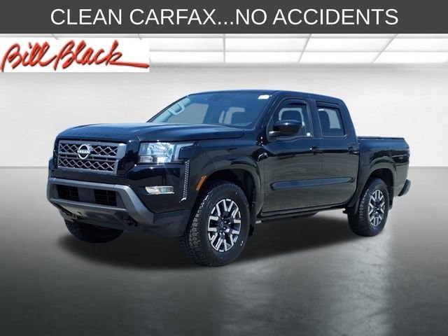 2022 Nissan Frontier SV Crew Cab 4X4 SWB's photo