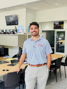 Staff member Nick Espinosa from bcfb4d863e9d