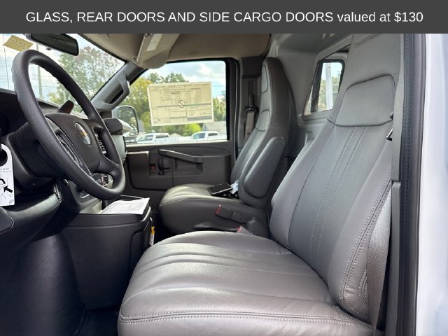 2025 Chevrolet Express Cargo Work Van - Photo 12