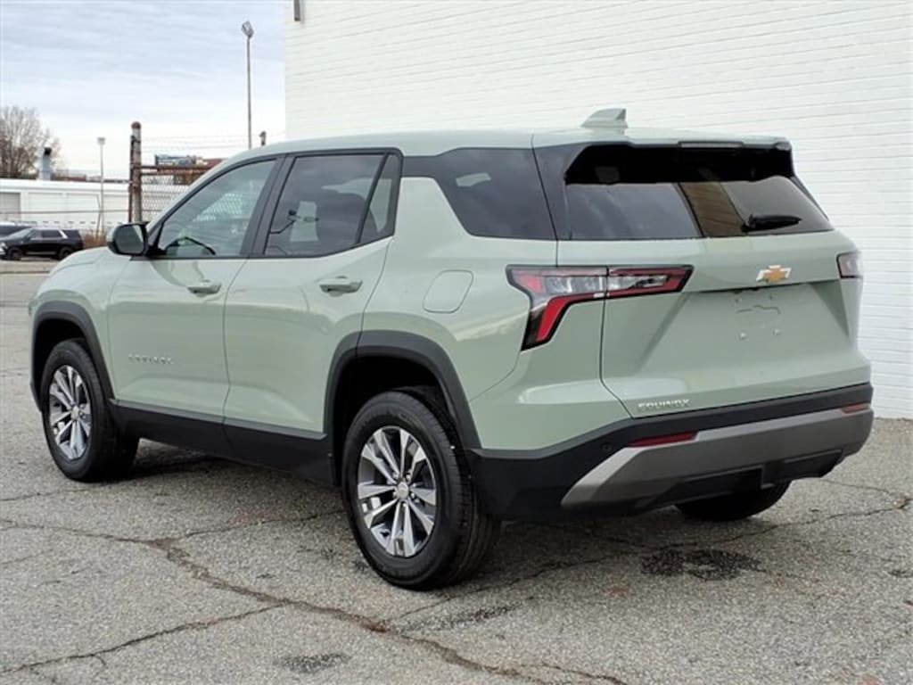 New 2026 Chevrolet Equinox LT SUV