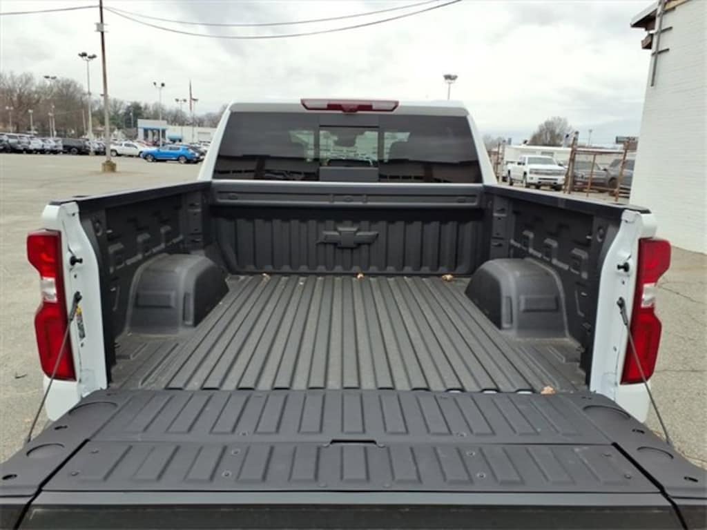 New 2026 Chevrolet Silverado 1500 ZR2 Truck