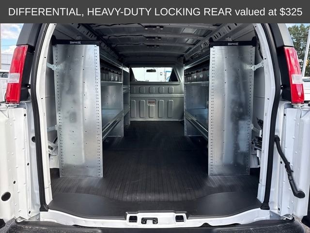 2025 Chevrolet Express Cargo Work Van - Photo 7