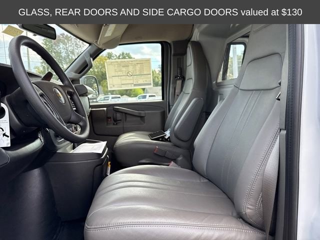 2025 Chevrolet Express Cargo Work Van - Photo 12