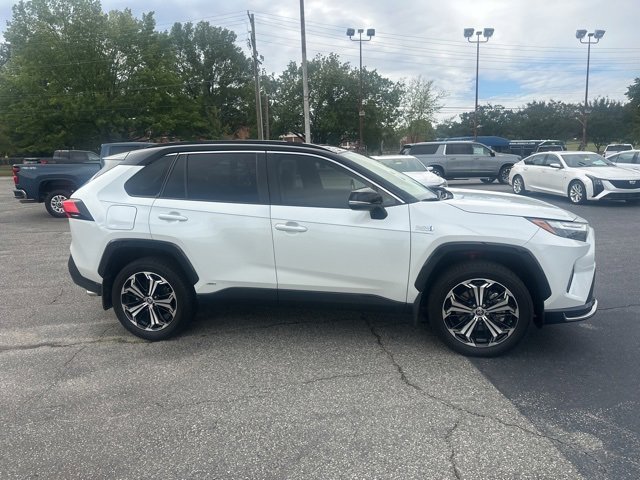2023 Toyota RAV4 Prime XSE photo 2