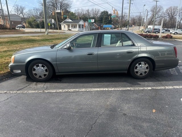 2005 Cadillac DeVille Base's photo
