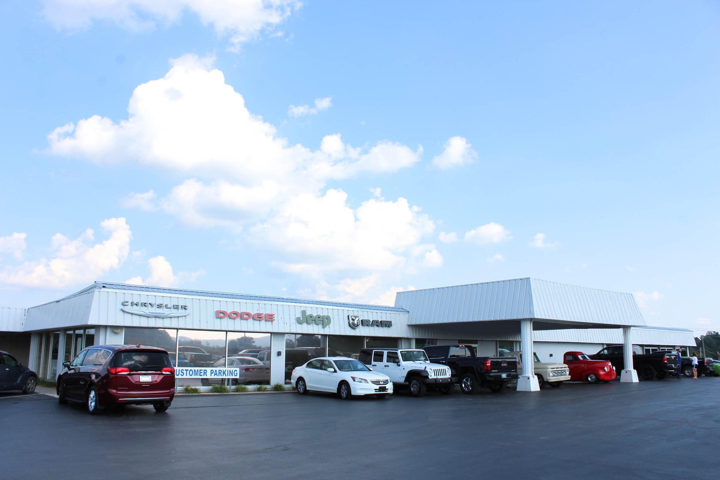 Chrysler Dodge Jeep Ram Service MOPAR Service Center Serving Sparta