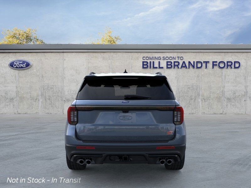 2025 Ford Explorer ST photo 4