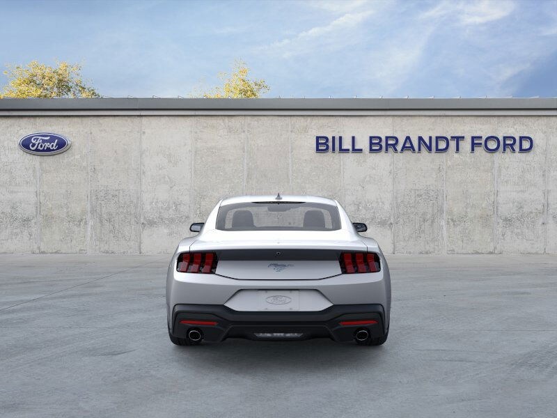 2025 Ford Mustang EcoBoost photo 4