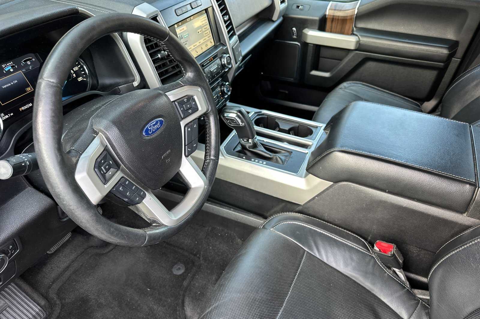 2017 Ford F-150 Lariat photo 4