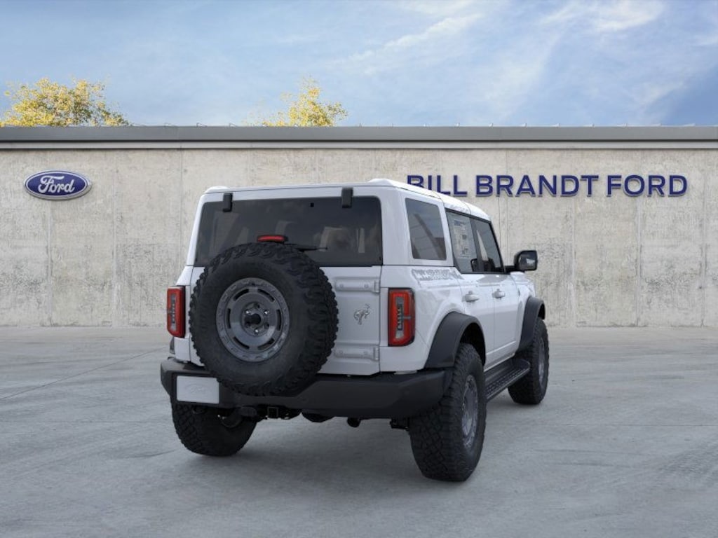 New 2025 Ford Bronco Outer Banks SUV