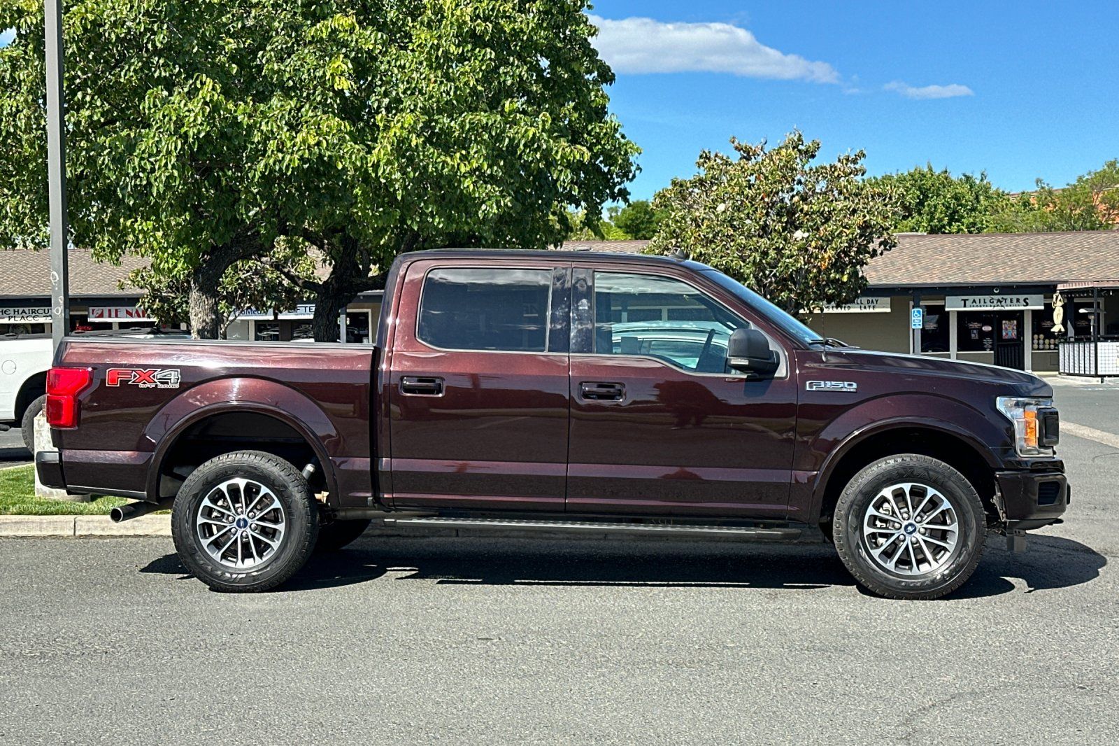 2019 Ford F-150 XLT photo 5