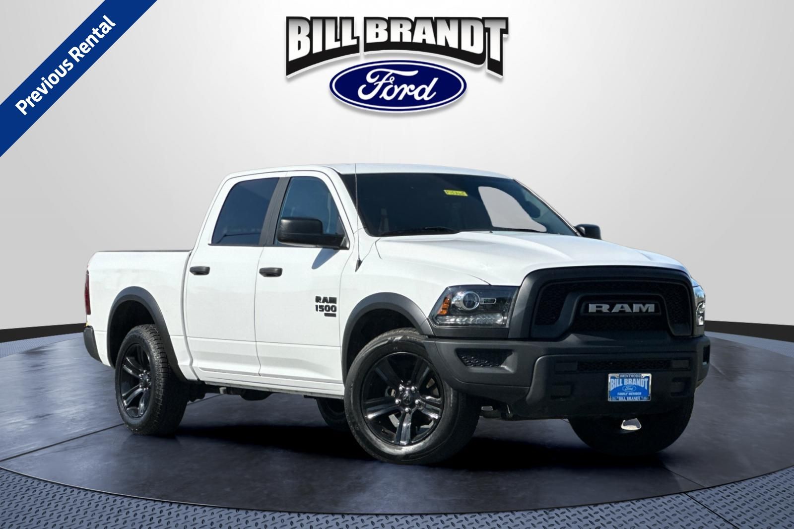 2024 RAM 1500 Classic Warlock 4x4 Crew Cab 5'7's photo