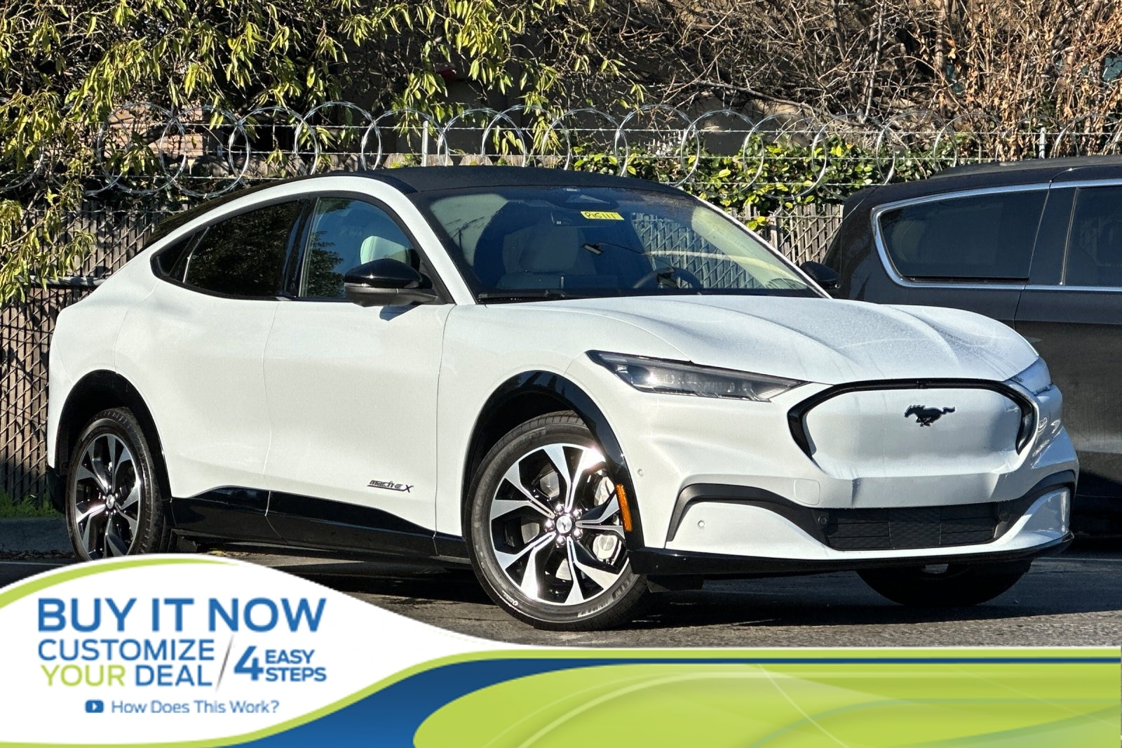 2023 Ford Mustang-Mach-e Premium's photo