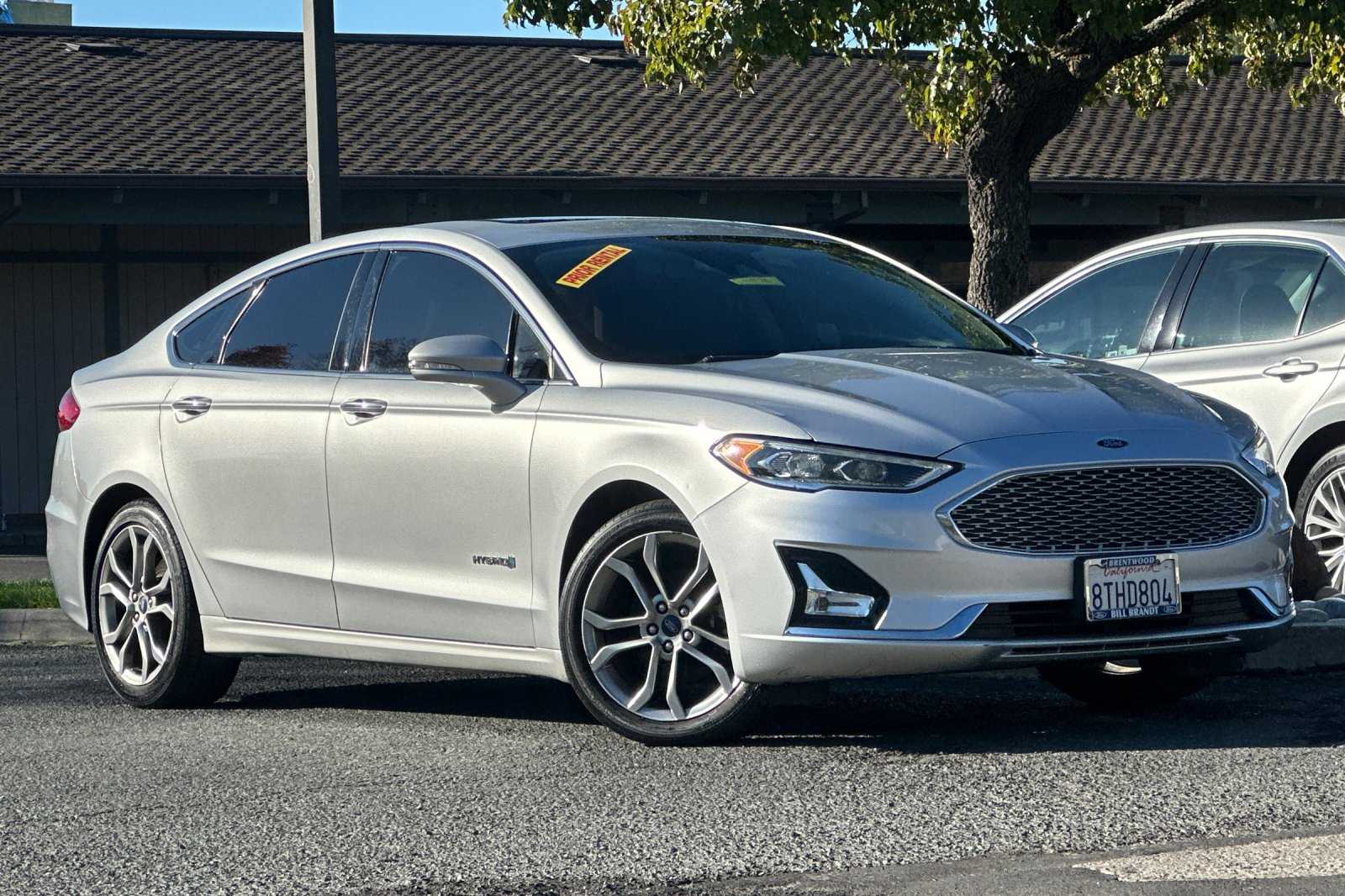 Used 2019 Ford Fusion Hybrid Titanium with VIN 3FA6P0RU1KR121091 for sale in Brentwood, CA