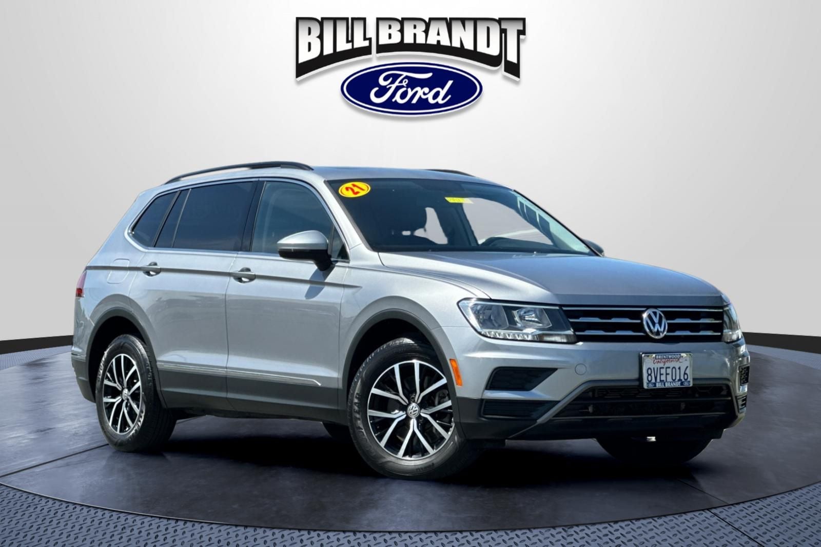 2021 Volkswagen Tiguan 2.0T SE 4Motion's photo